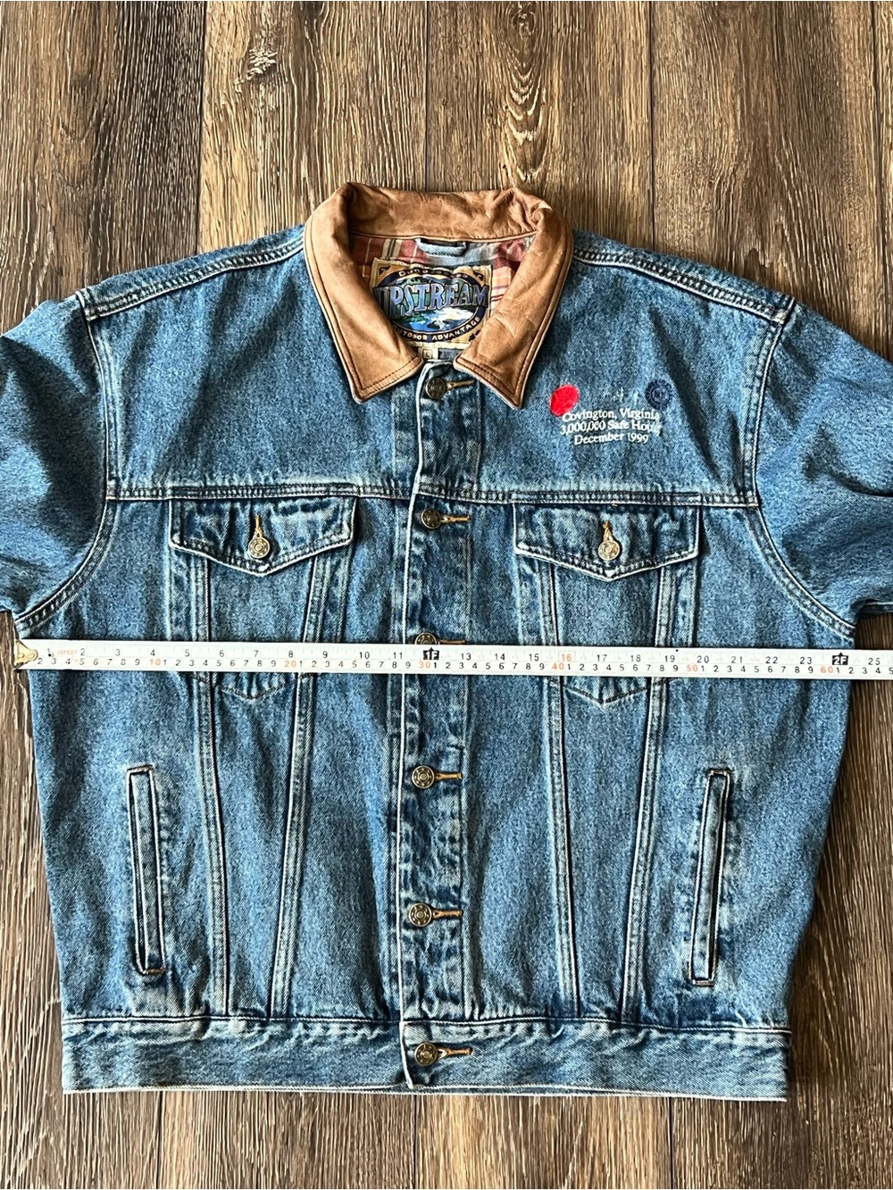 Vintage Dunbrooke Upstream Denim Jacket with Embroidered Logo Size Large - Picture 11 of 13